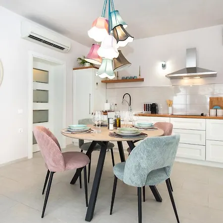 شقة Yukka Comfor Center Hvar With Parking *